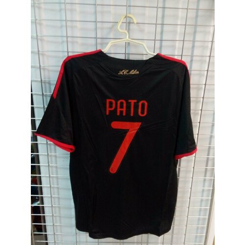 Для футбола Милан PATO размер XL ( русский 48 ) форма майка + шорты ) футбольного клуба MILAN ( Италия )№7 Пато черная