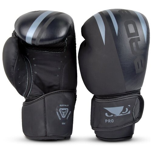 Боксерские перчатки Bad Boy Pro Series Advanced Boxing Gloves Black/Grey 10 унций